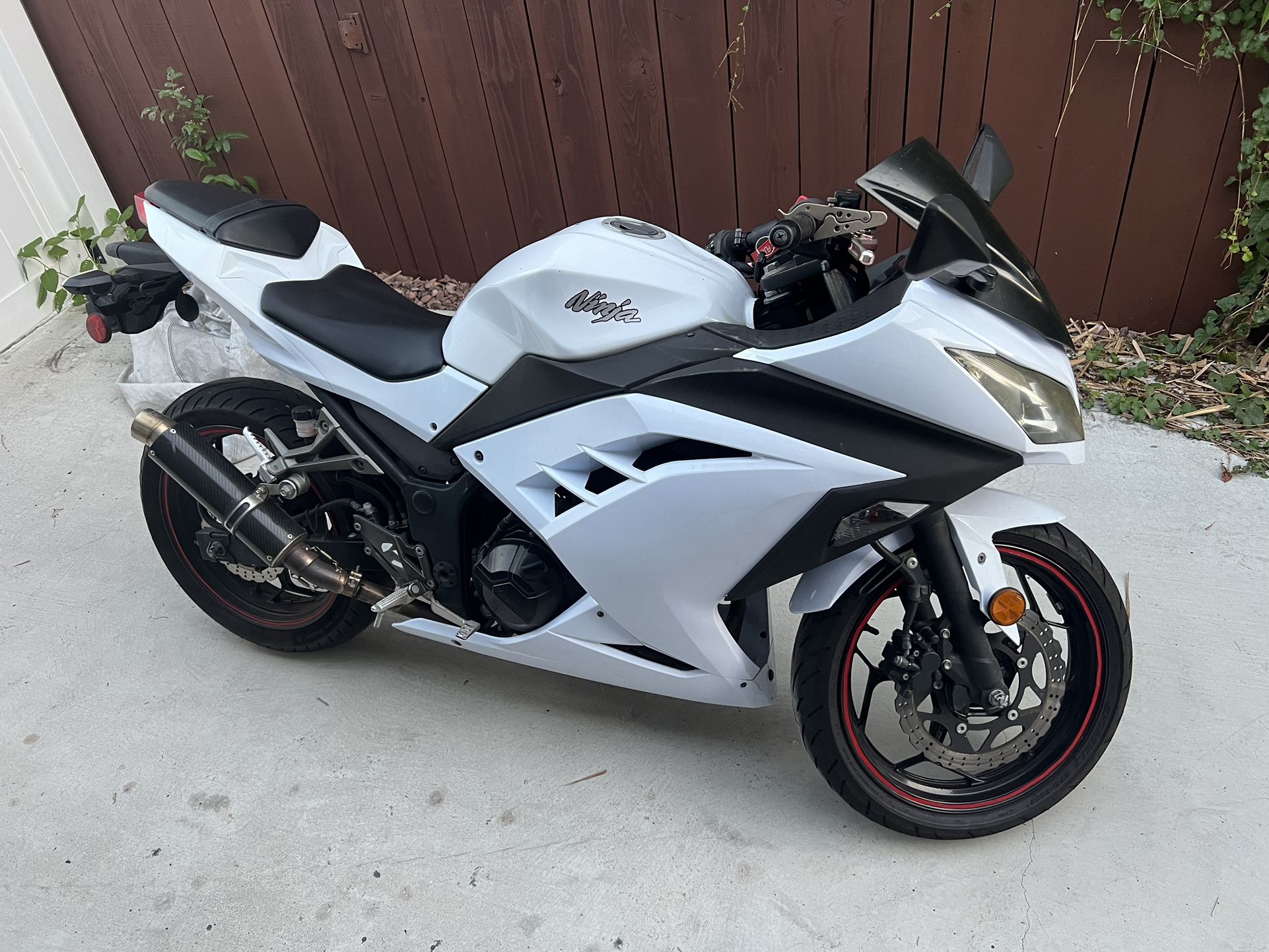 Ninja Kbb Motorcycle Price 650 Abs 2017 Kawasaki Ninja 650 Kelley