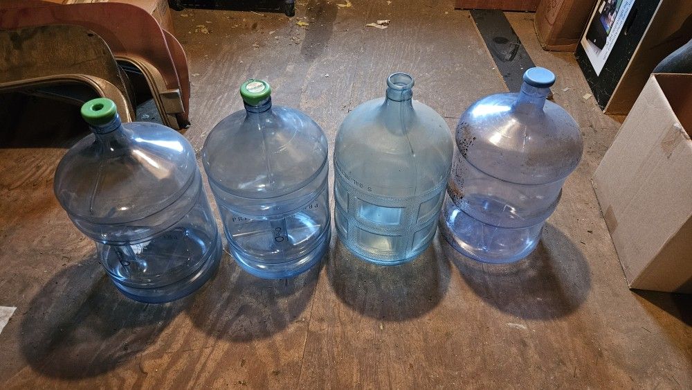 4 Empty Hard Shelled Water Jugs Primo 4 For 10