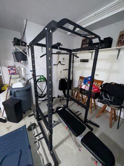 Squat rack