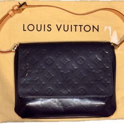 Louis Vuitton Vernis Thomson Street Shoulder Bag