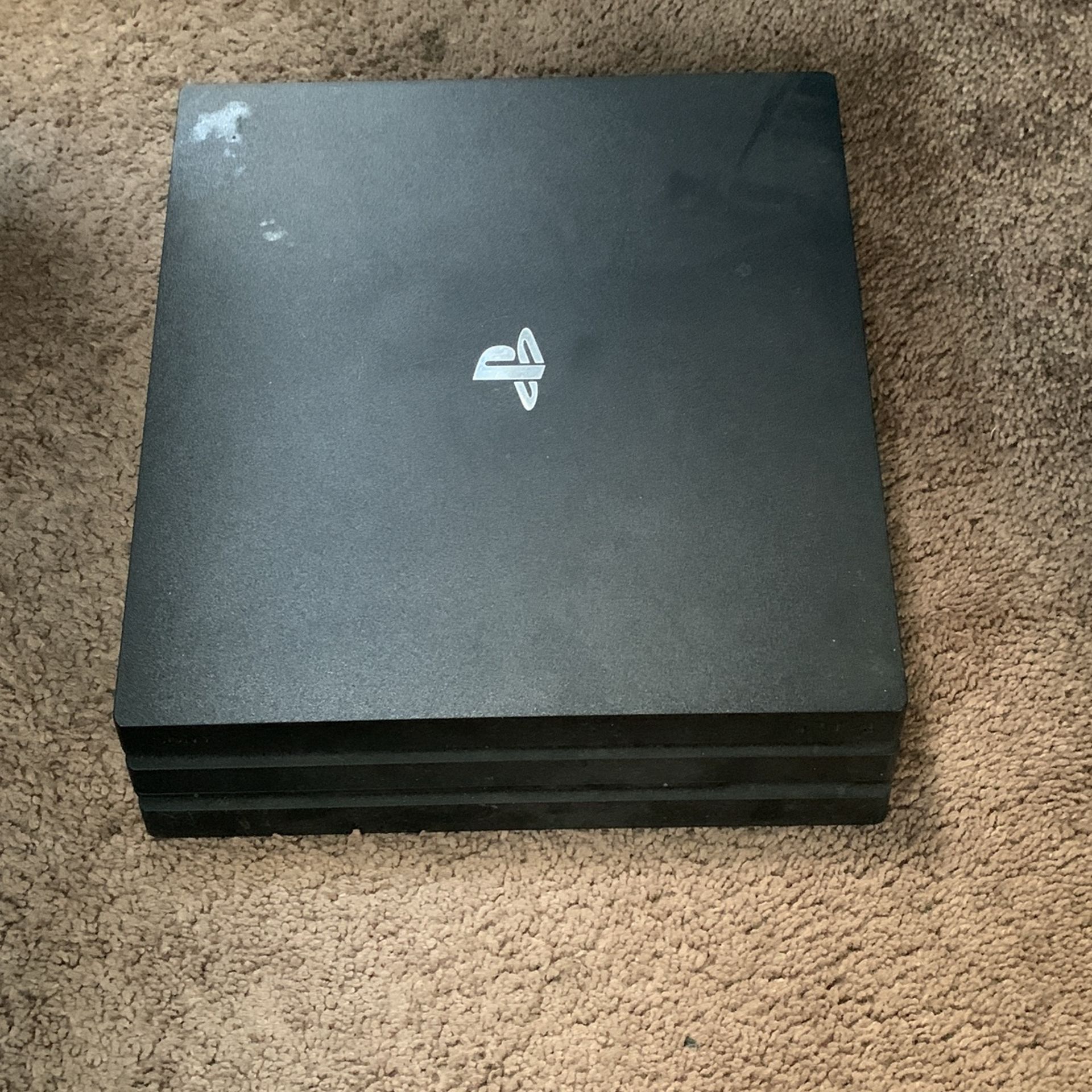 Ps4 PRO comes with power cord and hdmi cable
