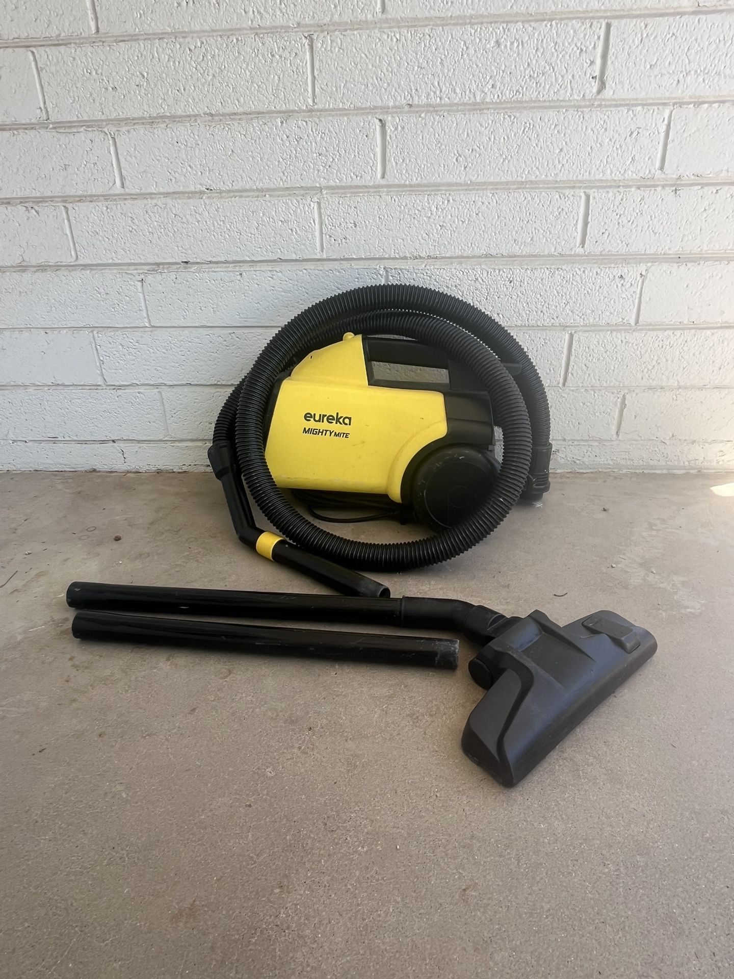 Eureka Mighty Mite Vacuum Cleaner 