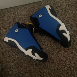 9.5 Men 200$