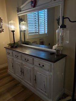 Dresser & mirror