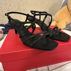Woman’s Heals