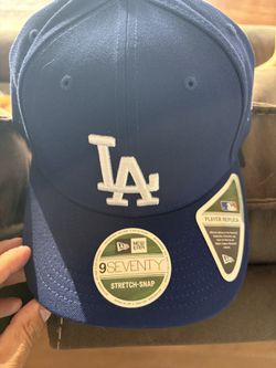 Brand new, NEW ERA blue Dodgers snap back.
