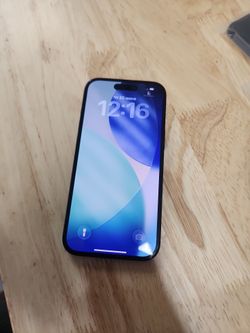 Iphone 15 128gb  unlock any sim