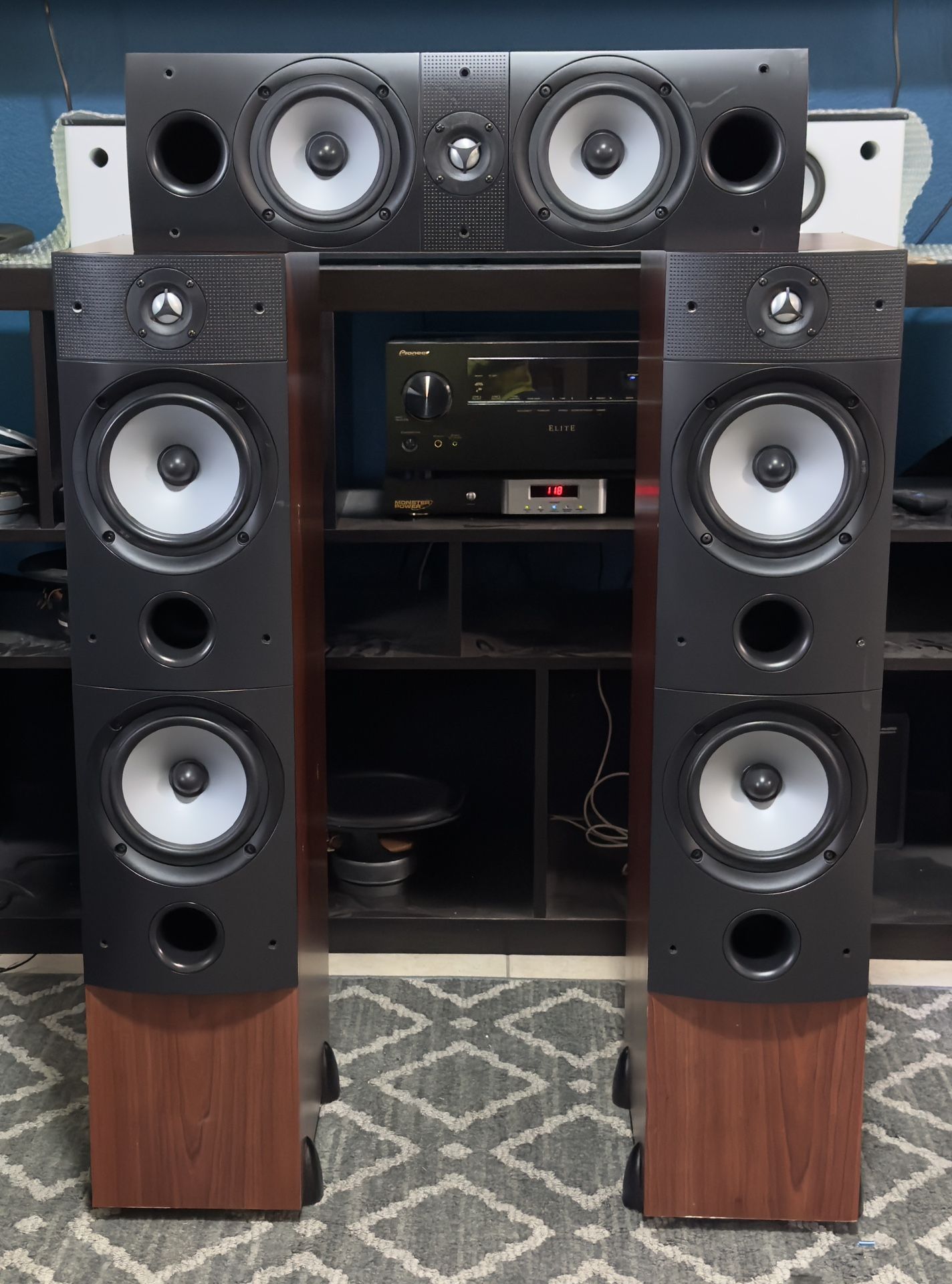 PSB SPEAKERS Image 5T and PSB Center channel Image 8C excellent condition you can check it out before buy it