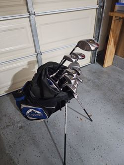 Cleveland Golf Set