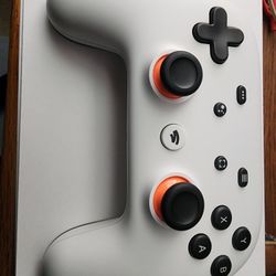 ChromeCast Streaming Devices With STADIA PREMIUM CONTROLLER 