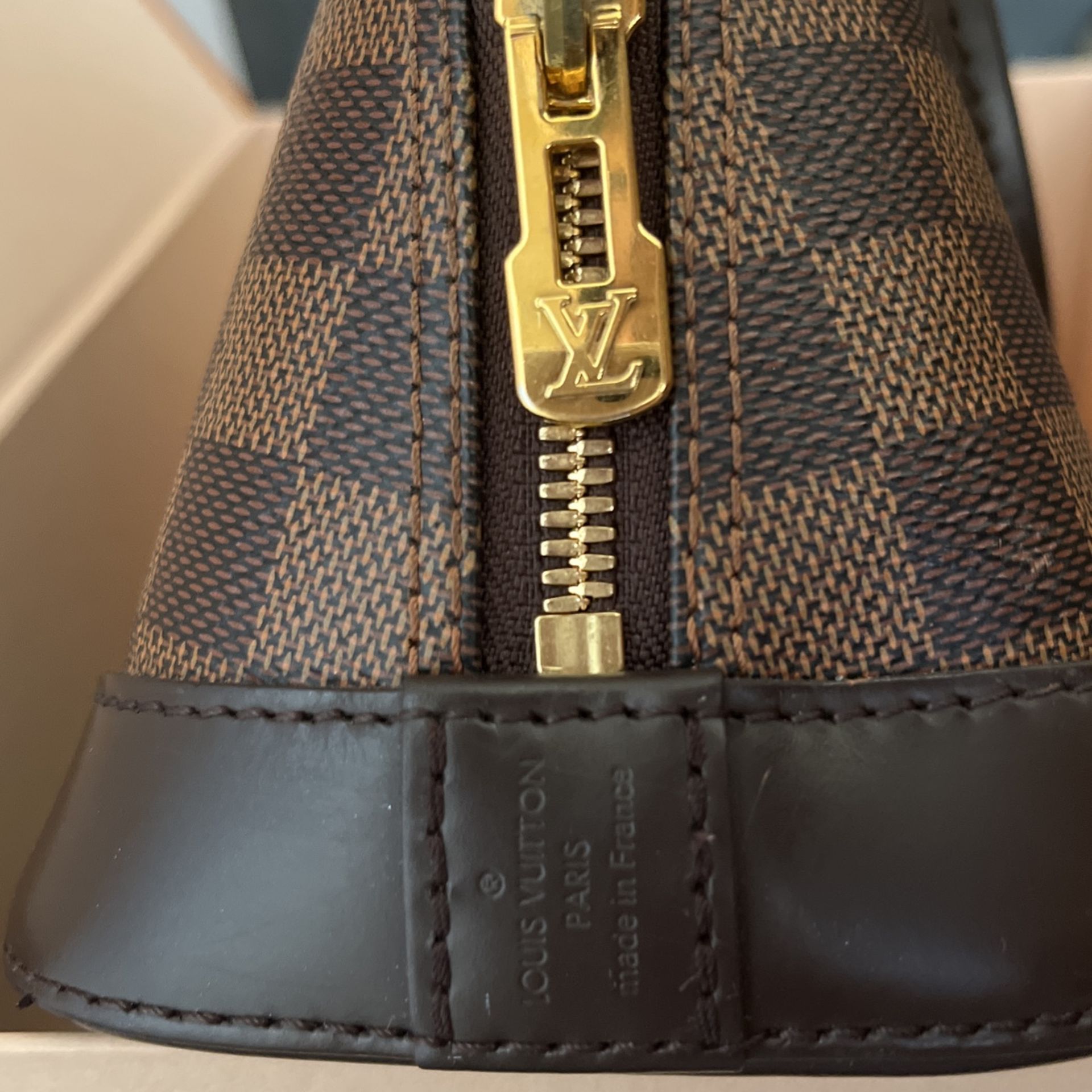 Louis Vuitton Alma bb for Sale in Pittsburgh, PA - OfferUp