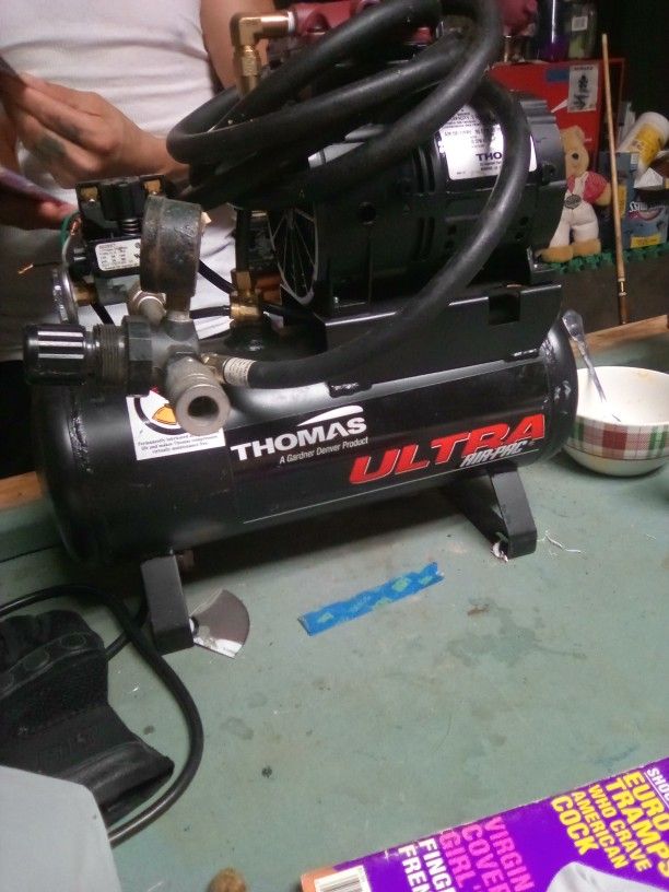Air Compressor 