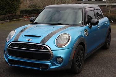2015 MINI Cooper Hardtop 4 Door