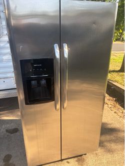 Frigidaire stainless steel refrigerator will deliver