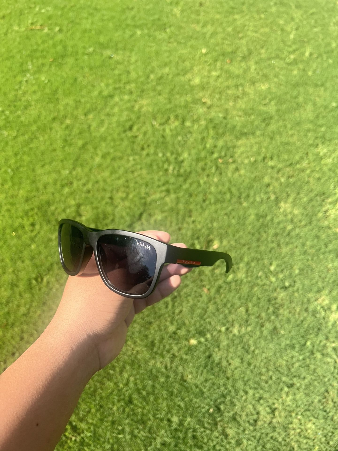 Prada sunglasses 1:1
