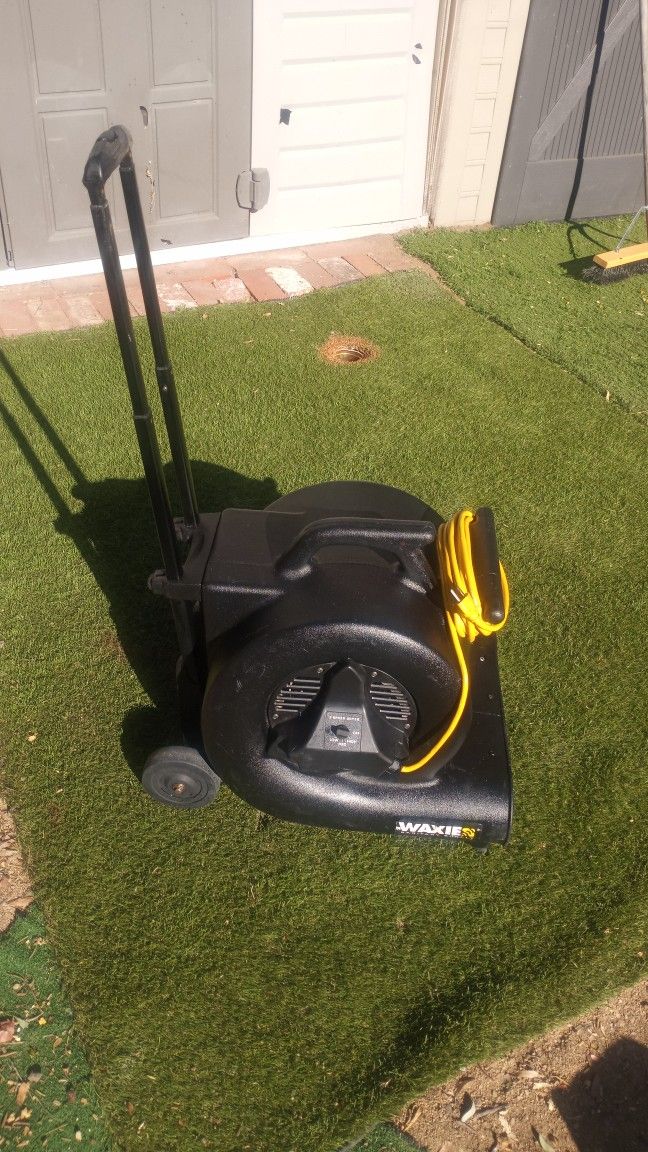Waxie 3-Speed AirMover