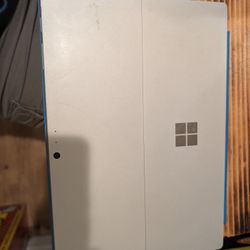 Microsoft Surface Pro 4