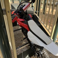 Vevor 36v e-bike goes about 17 Mph