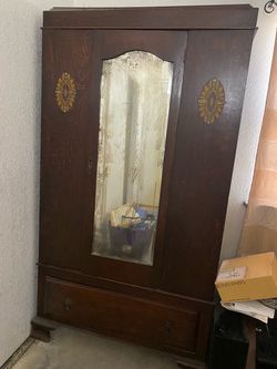 Wooden Vintage Dresser