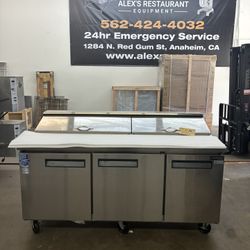 Dukers DSP72-18-S3 Salad Prep Station Refrigerator 