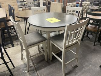 Round Dining Table Set With Extensión Leaf