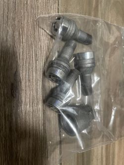 BMW Wheel Lock With Key