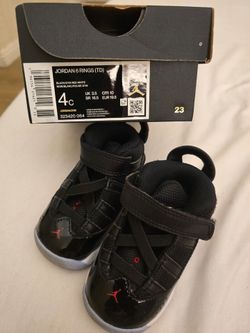 4 pairs of Size 4C Nike for toddler
