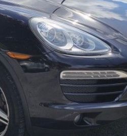 2012 PORSCHE CAYENNE HEADLIGHTS ONLY