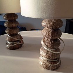 2 matching set of Golden Lamps