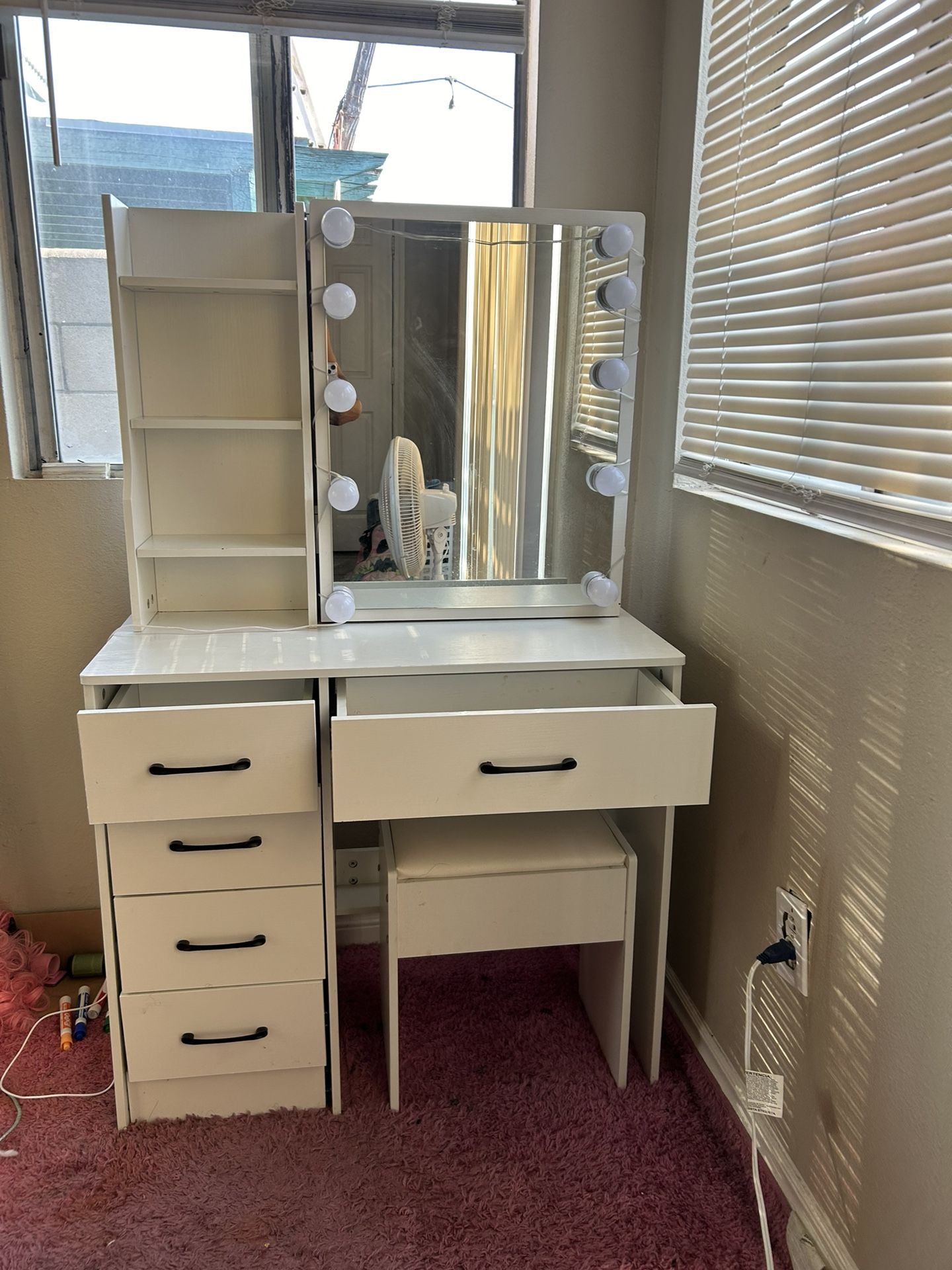 Makeup Vanity