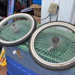 Vintage 72 Spoke Bicycle rims off vintage Schwinn folding bike