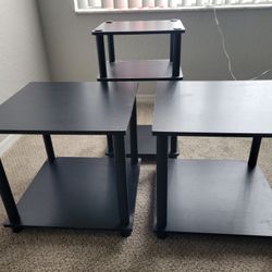 Sale 3 Small Tables In Great Conditions!