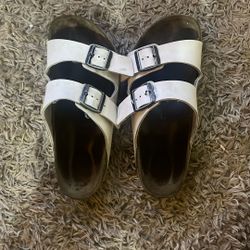 Birkenstocks size 8 men’s