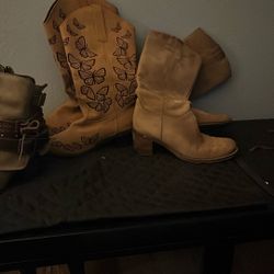 Boots Woman Size 6