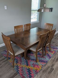 Wood Dining Room Table+6 Chairs+Removable Leaf