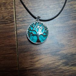Fake Turquoise Gemstone Necklace