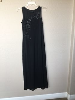 Nice black w/ silver leaves.