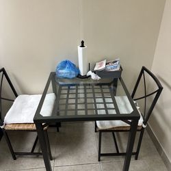 Small table with two chairs 