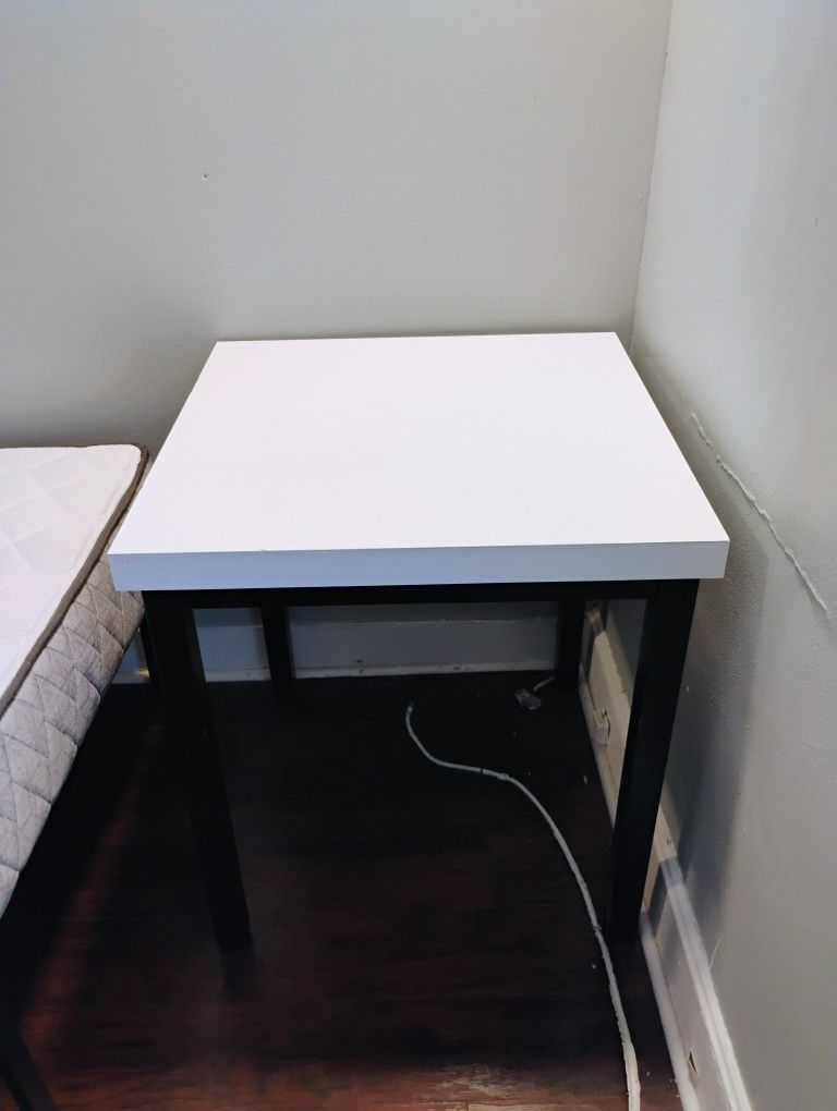 Small Desk