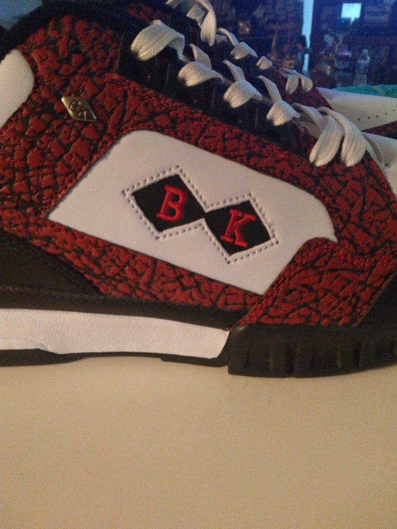 For Sale; Men's Size 13 Pair Of British Knight Tennis Shoes ( Brand New Never Worn) Were$74.95 Asking $20.00 Firm