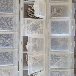 Jewelry And Storage Units 