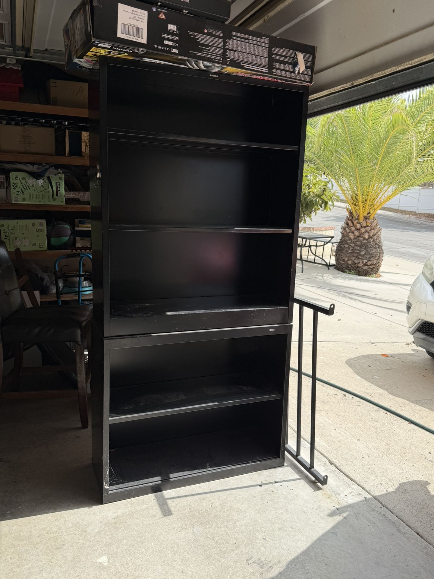 Middle Organize A Shelf In Good Condition