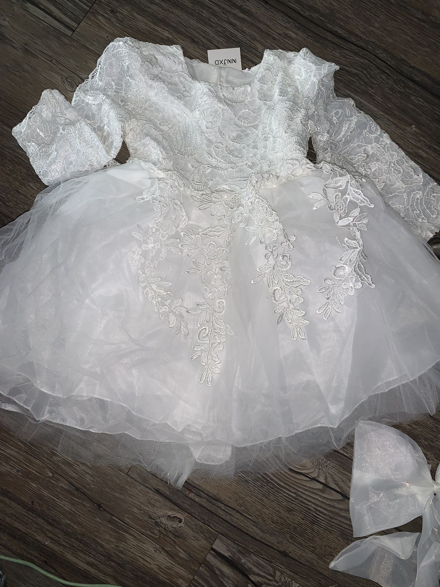 Little Girl’s Dress ( baptism or party )