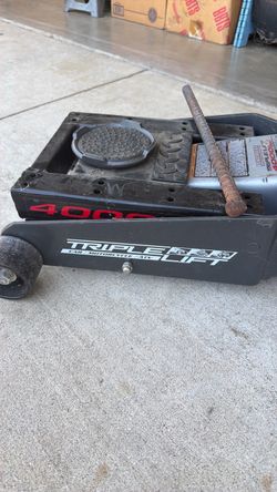 Powerbuilt triple lift jack