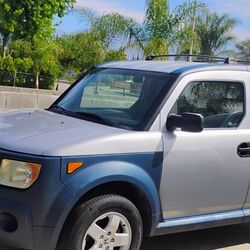 2005 Honda Element