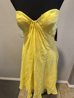 Yellow silk dress with back belt and rhinestone trim. Size: 6 #glamour #party #silk New with tag