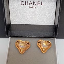 Chanel Heart ygp Earrings Stamped A20 (CC) V (R) Made In France