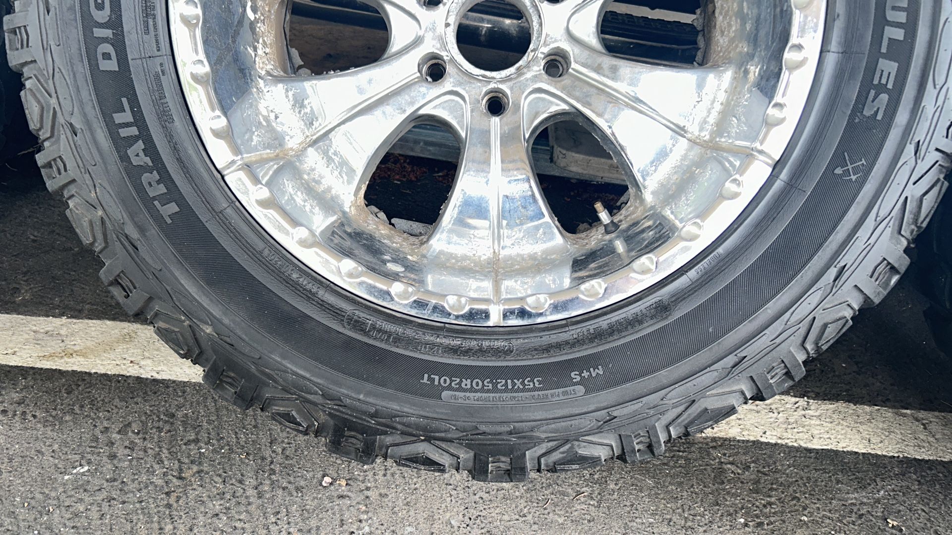 35x12 50 R. 20