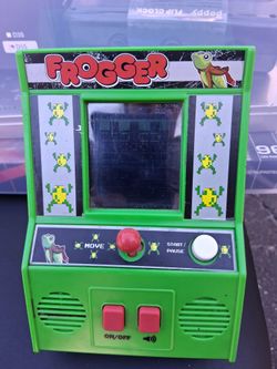 Frogger Mini Arcade Game 