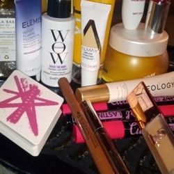 Very Large Collection Of Makeup 